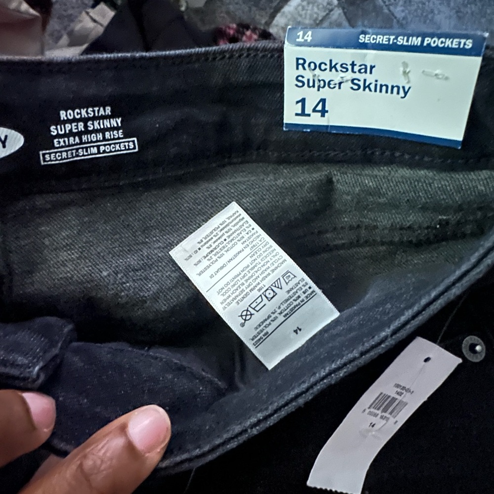 Ladies jeans - Picture 2 of 2